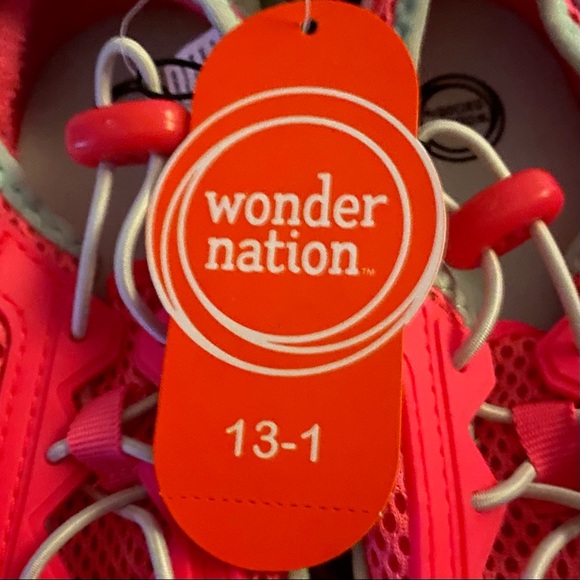 Wonder Nation Bright Pink Water Shoes - Picture 4 of 4